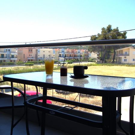 Tridente Mare Apart Hotel Pefkochori Exterior photo
