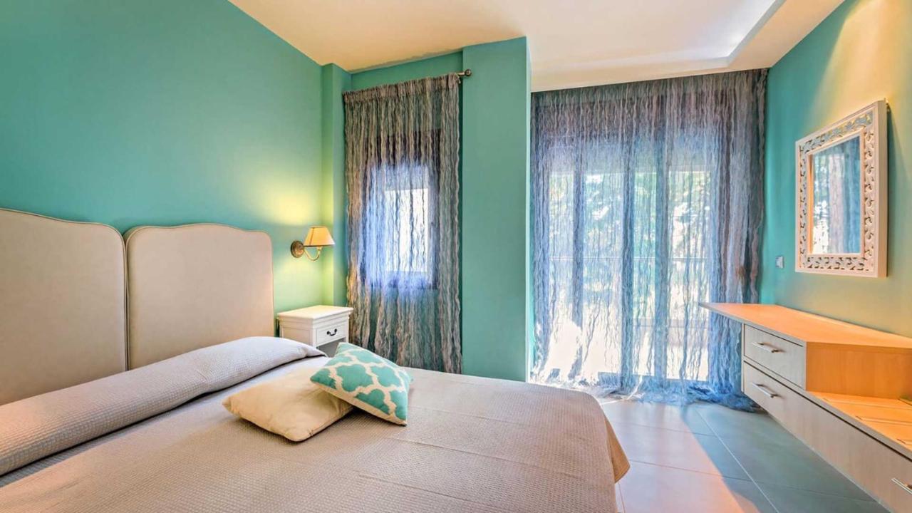 Tridente Mare Apart Hotel Pefkochori Exterior photo